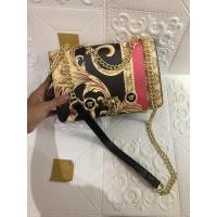 ราคา Versace preloved Bag (14464642544)