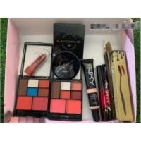 ราคา ชุดเครื่องสำอางค์แบบset (5954883058)