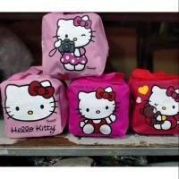 ราคา กระเป๋าใส่เครื่องสำอางมิสทีนลายคิตตี้ (3633238449)