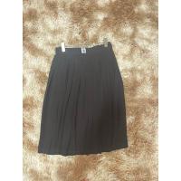 ราคา กระโปรงนักศึกษา สีดำ ร้านนิสิต สามย่าน (21081750875)