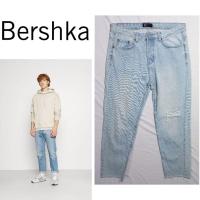 ราคา Bershka กางเกงยีนส์ สภาพดี ใช้งานน้อย เอว 35 EUR 42 (26636050132)