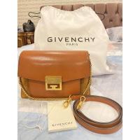 ราคา Givenchy GV3 small bag (10882995225)