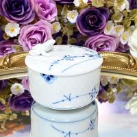 ราคา Royal Copenhagen Blue Palmette Bowl with Lid ถ้วย โถ (21316393301)