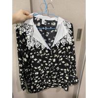 ราคา เสื้อเชิ๊ตผ้าชีฟองสีดำปกขาว มือสอง (4260153757)