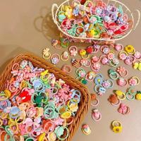 ราคา ยางรัดผมเด็ก สีหวาน ยางมัด ยืดหยุ่น ไม่กินผม สำหรับเด็กเล็ก ขนาด 2 ซม. แพ็ก 50-100 เส้น (56156903239)