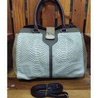 ราคา กระเป๋าหนังแท้marie claire (53056537872)