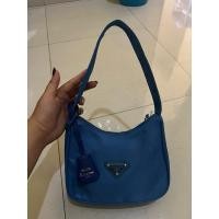 ราคา กระเป๋าสไตล์ Preloved nylon predong (57106789570)