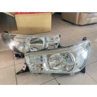 ราคา ไฟหน้า TOYOTA REVO ไฟหรี่ใหญ่ ข้าง L/R ปี 2015-2019 แท้ถอด มือสองสภาพดี (56004192779)