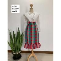 ราคา กระโปรงผ้าขาวม้าทอมือ /ทรงระบายชาย/สั้น/สีแดง-เขียว/ซิปหลัง (41358610272)