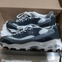 ราคา Preloved skechers dlites เพชรครบรอบ (11774586422)