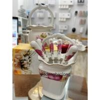 ราคา ตะกร้ากระเบื้องบรรจุช้อนและส้อมกุหลาบลายหรูหราระดับไฮเอนด์ (51256086294)