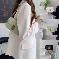 ราคา กระเป๋าสะพายไหล่ สายโซ่หนังPU (พร้อมส่ง) (17097432897)