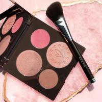ราคา [แท้/พร้อมส่ง] BECCA X Chrissy Teigen Glow Face Palette Limited Edition (1035894727)