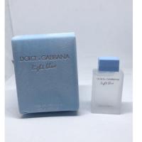 ราคา [ของใหม่] น้ำหอม mini Dolce&Gabbana Light Blue ขนาด 4.5 ml ของแท้ % (11308483759)