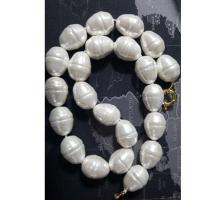 ราคา สร้อยคอไข่มุกเปลือกหอย โชคเกอร์เปลือกหอย ขนาด15-18mm ยาว 43cm (5579023669)