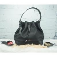 ราคา ของแท้ % Guess DRAWSTRING BUCKET BAG WITH STRAP (972534543)