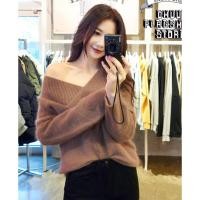 ราคา 787พร้อมส่ง ส่งไว ทันใจ ร้านคนไทยค่ะ ❤️เสื้อไหมพรมคอปาด ไหมพรมผสมขนกระต่ายเนื้อดี นุ่มแน่น ไม่คัน กันหนาวได้ดี (22348819923)