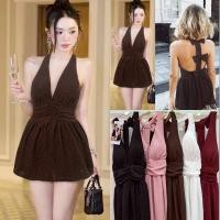 ราคา DLM. มินิเดรสคล้องคอ จับจีบช่วงเอวกระโปรงบาน ผ้ายืดวิ้ง (41264991519)