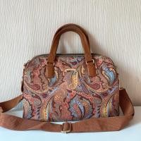 ราคา กระเป๋าสะพาย Everlast ผ้าสีน้ำตาล (53052886938)