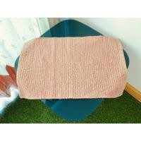 ราคา พรมเช็ดเท้า ผืนใหญ่ ผ้าทอลายสีชมพูน้ำตาลถักลาย มือสองสภาพดี สินค้าญี่ปุ่น-เกาหลีแท้ (17928137880)