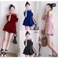 ราคา จั๊มสูทขาสั้นเปิดไหล่ (2188921858)