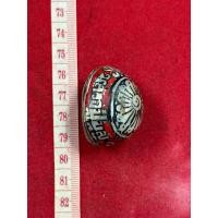 ราคา เบี้ยแก้ หลวงปู่บุญ วัดกลางบางแก้ว หุ้มมุก สีแดง ข้างในมีปรอท (28769787590)