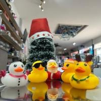 ราคา ตุ๊กตาลอยน้ำ เป็ด ก๊าบ ก๊าบ doll ตุ๊กตา แขวนคอแท๊งค์ดำน้ำ ตุ๊กตาลอยน้ำ โดดเด่นเมื่อดำน้ำอยู่ใต้น้ำ doll ตุ๊กตาลอยน้ำ (22169971998)