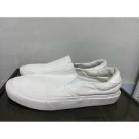 ราคา size 42 มือสองแท้….. (24032472488)