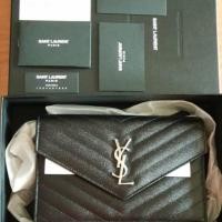 ราคา New ysl woc clutch bag cavier skin Y19 แท้100%จากชอป อุปกรณ์ครบ (2181950429)