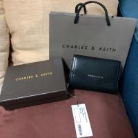 ราคา กระเป๋าสตางค์ Charles & Keith สีดำ (1272200606)