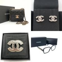ราคา New Chanel vanity case รูดเต็ม โอนค่าธรรมเนียมแยกค่ะ (8530966702)