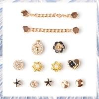 ราคา อุปกรณ์ประดับรองเท้าแตะ 13 ชิ้น เครื่องหนีบและคลิปตกแต่ง (51305992314)