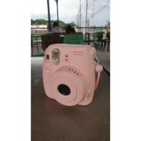 ราคา กล้องโพลารอยด์ Fujifilm instax mini 8 มือสอง (7053638195)