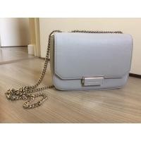 ราคา กระเป๋าสายโซ่ สะพายข้าง Charles & Keith มือสอง สภาพดี (9311217527)