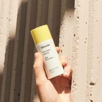 ราคา Glossier Invisible Shield: Daily Sunscreen SPF 30 [pre-order ส่ง 13 กย.] ของแท้ (1338254766)
