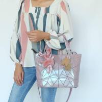 ราคา Sale❗️กระเป๋าสะพาย David Jones สี Rose Pearl ลาย Limited edition หายาก ดีไซน์เกร๋มากค่ะ (9318304432)
