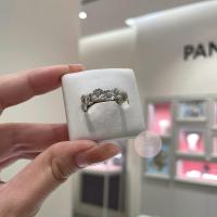 ราคา (ของแท้100%)❣️แถมกล่อง Pandora Daisy ring แหวนเดซี่เงิน แบบใหม่ (13807829302)