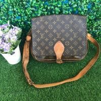 ราคา LV Cartouchiere GM Monogram (5711880947)