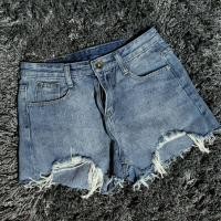 ราคา กางเกงยีนส์ขาสั้น เอวต่ำ สียีนส์ เอว 28" ยาว 12" (18557286339)