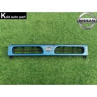ราคา หน้ากระจัง ของแท้ Nissan Terrano 2 (26138596647)
