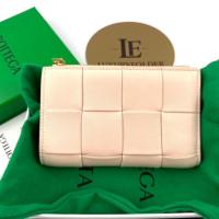 ราคา กระเป๋าสตางค์ BOTTEGA VENETA รุ่น 667130 VCQC1 Bi-fold Zip Wallet สี MELON WASHED ของแท้ 100% (29690076163)