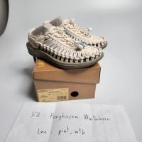 ราคา มือหนึ่ง Keen Uneek White Cap/Cornstalk US7W 24 cm (21992344430)