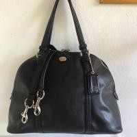 ราคา Coachแท้ ทรงโดมขนาด13นิ้วสีดำหนังซาฟเฟียโน่ลดราคา (1205781423)