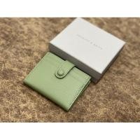 ราคา กระเป๋าใส่บัตร ใบสั้น Charles&Keith ของแท้ ใหม่ชนช๊อบ ป้าย 790.-฿ ขาย 590.- (2917943442)