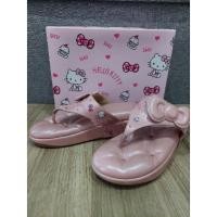 ราคา รองเท้า SOFASHOES ลายฮัลโหลคิตตี้ (แท้) สภาพดี (15481010258)