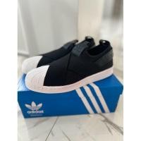 ราคา Adidas Slip on สีดำ ของใหม่ ไซด์ 38.5 (235) (28668108469)