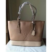 ราคา Guess Peak Tote ของแท้ (28934780731)