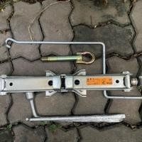 ราคา แม่แรง มือสองญี่ปุ่น (42265944388)