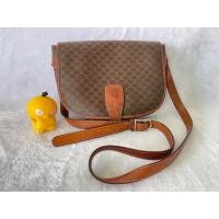 ราคา CELINE Cloth Crossbody Bag In Brown (19463621317)