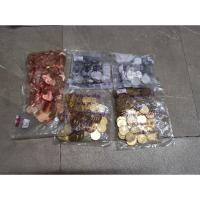 ราคา เหรียญกษาปณ์ปี 2561 มีเหรียญ 1 บาท 2 บาทและเหรียญ 25 สตางค์ (28684039476)